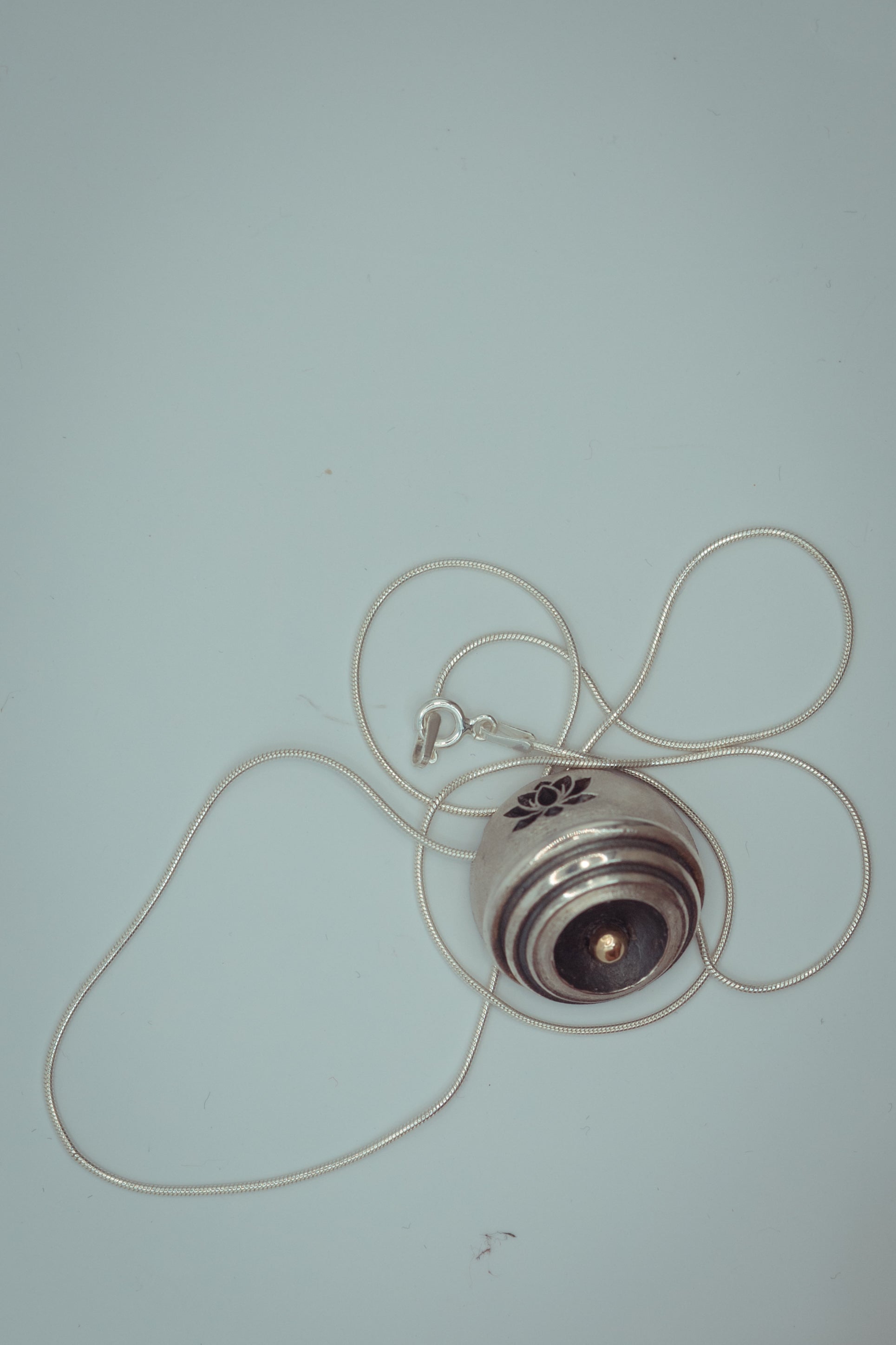 Free Light Pendant