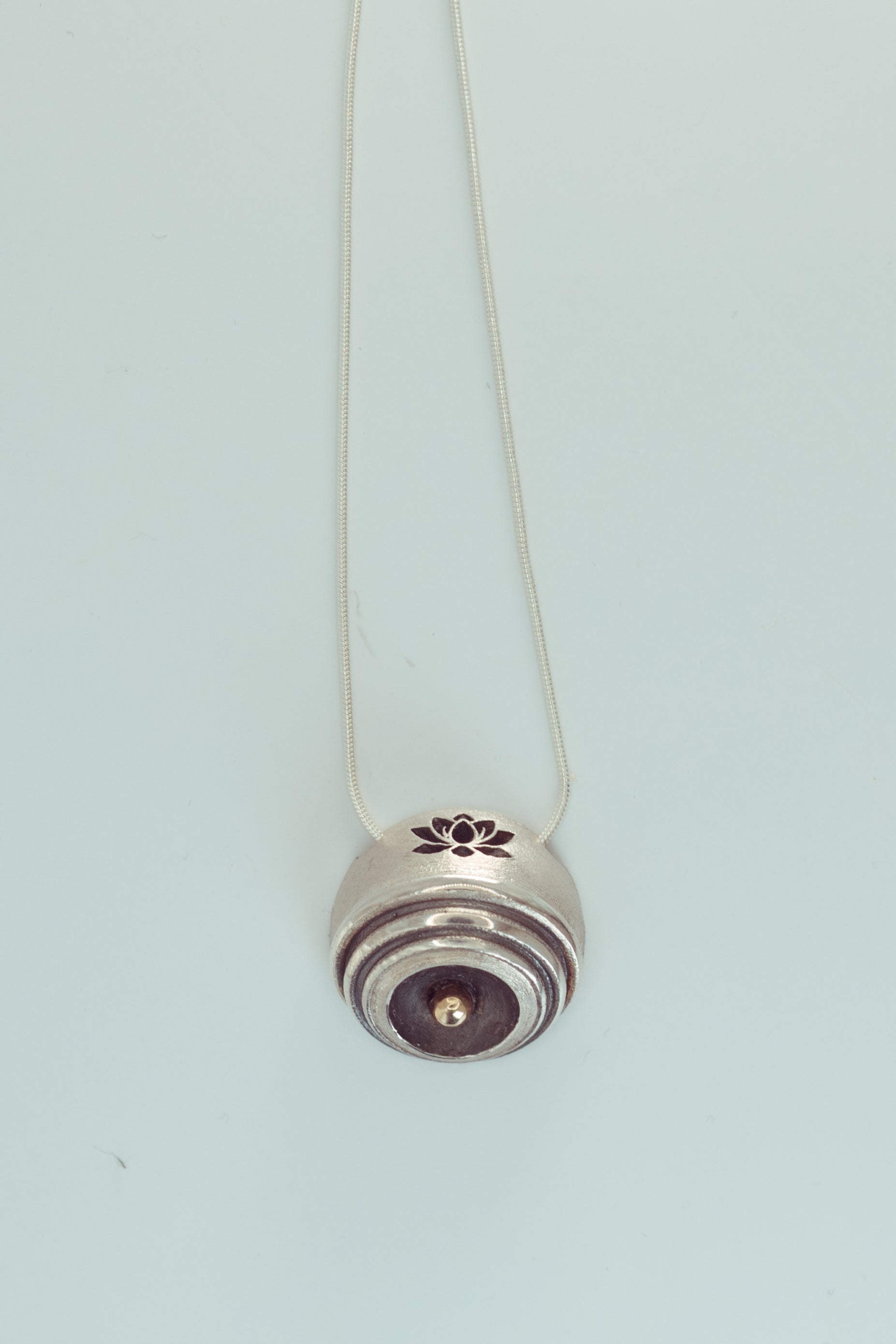Free Light Pendant
