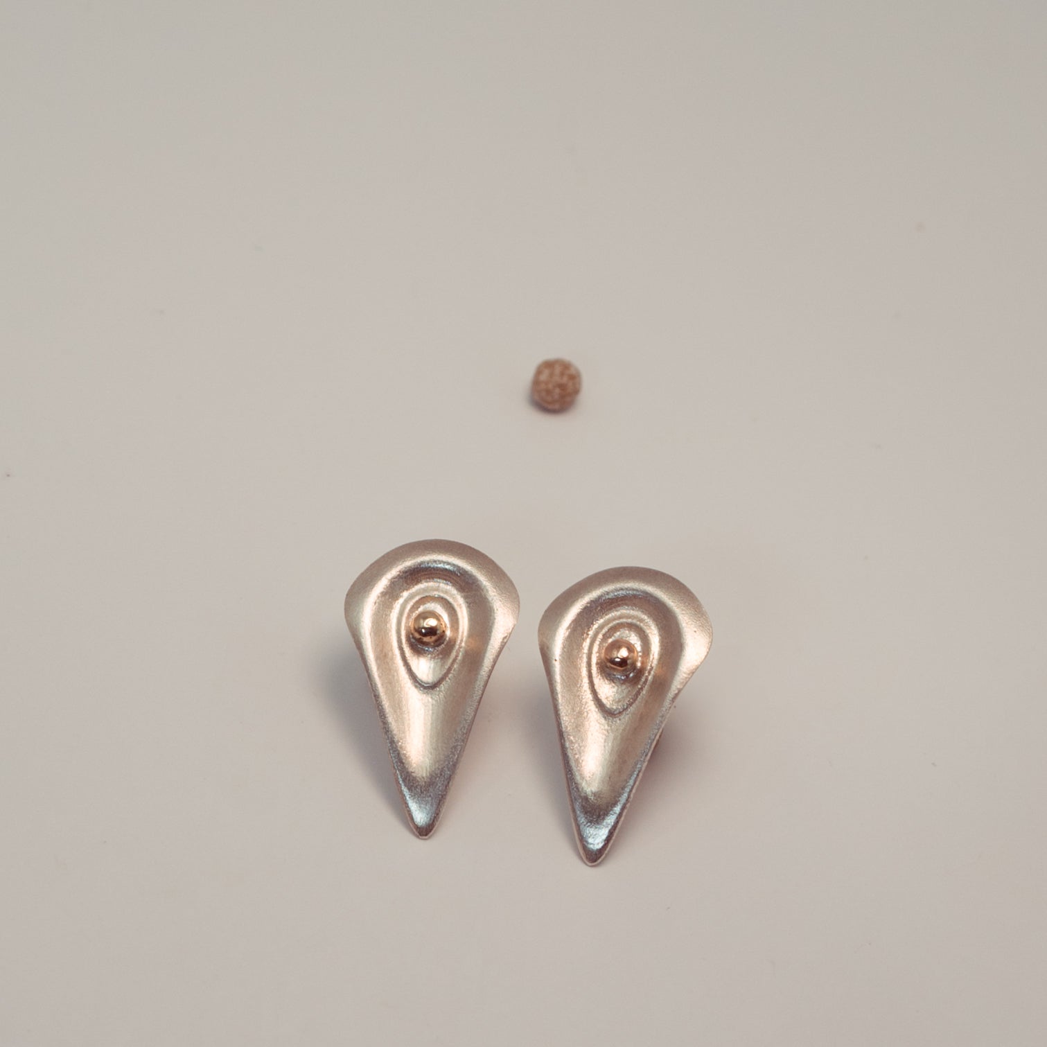 Sun's Pull Earrings - 9ct Gold and Sterling Silver